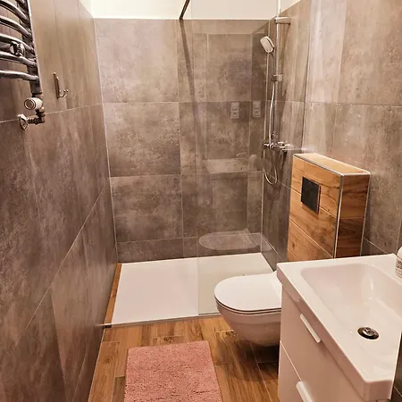 Daire Justinrent 3 *